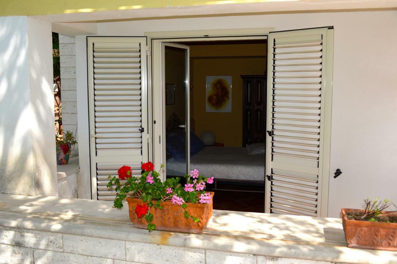 Casa Magnolia Lägenhet Gravina di Catania Exteriör bild